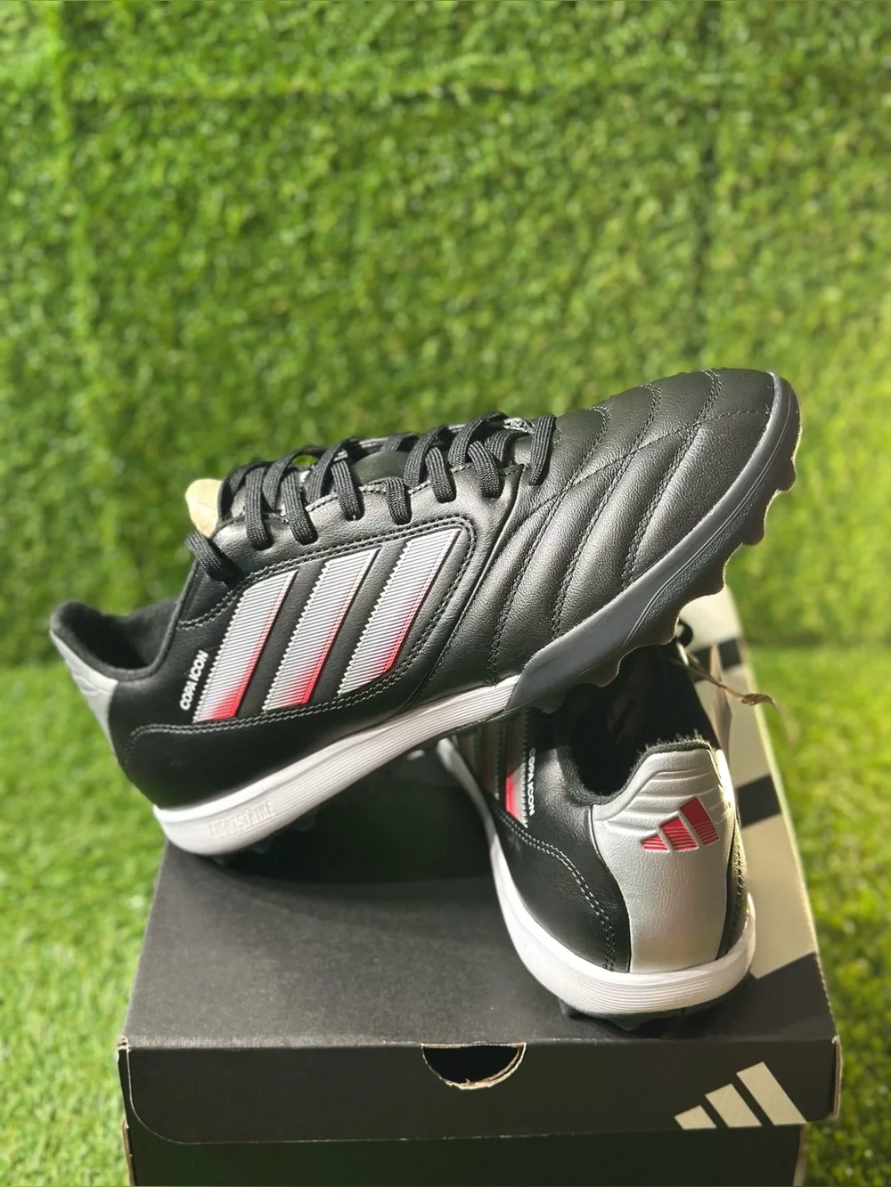 ADIDAS COPA ICON II PRO TURF SOCCER, SIZE 7.5 MENS, 8.5 WOMENS, BRAND NEW